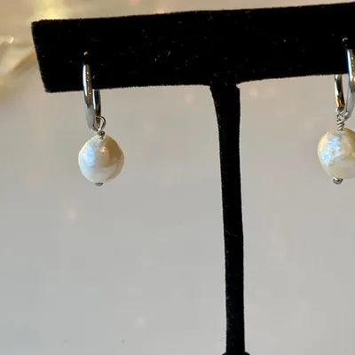 Idée Cadeau 🎁 Boucles d'oreilles anneaux et perles NEUVES - Acier inoxydable